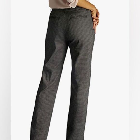 Women’s Lee Relaxed Fit Mid Rise Straight Leg Pants Gray  Plaid Size 18 Long - Picture 2 of 10